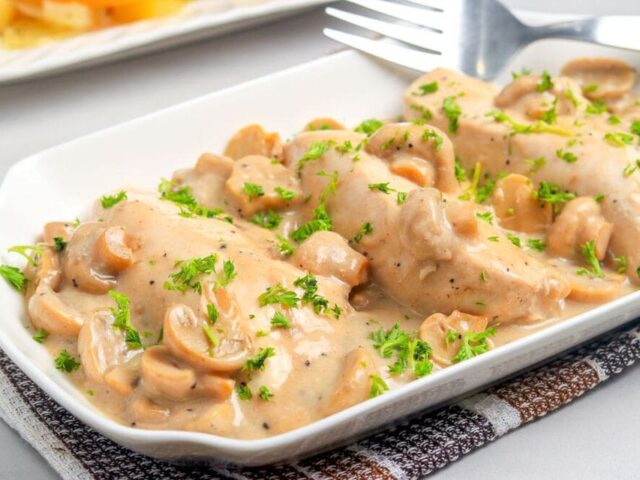 Aiguillettes de poulet aux champignons et crème au Thermomix