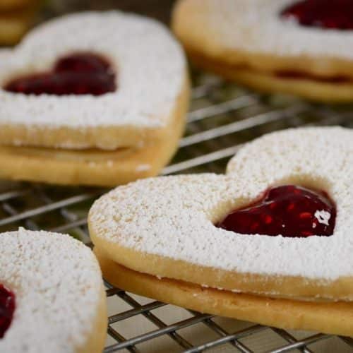 Biscuits sablés de Noël à la confiture au Thermomix