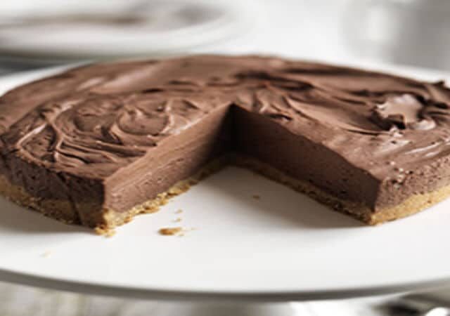 Gâteau Kinder Bueno au Thermomix : Une Explosion de Plaisir Chocolaté