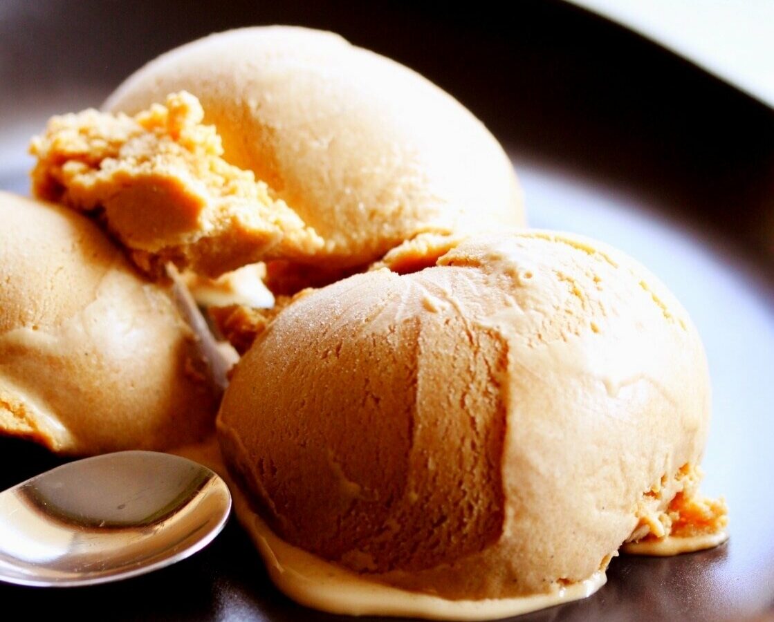 Glace au beurre salé au caramel Thermomix