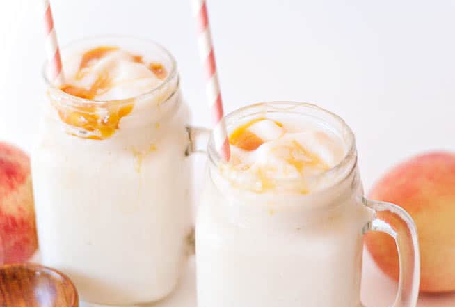 Milkshake frappé pêche et caramel