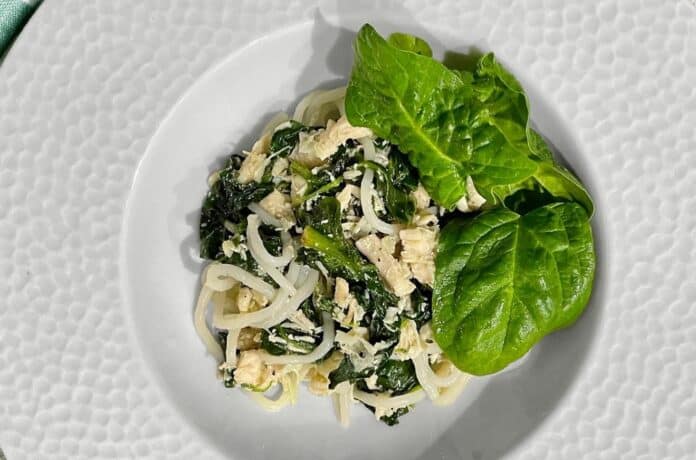 Spaghetti au poulet avec sauce crémeuse aux épinards au Thermomix