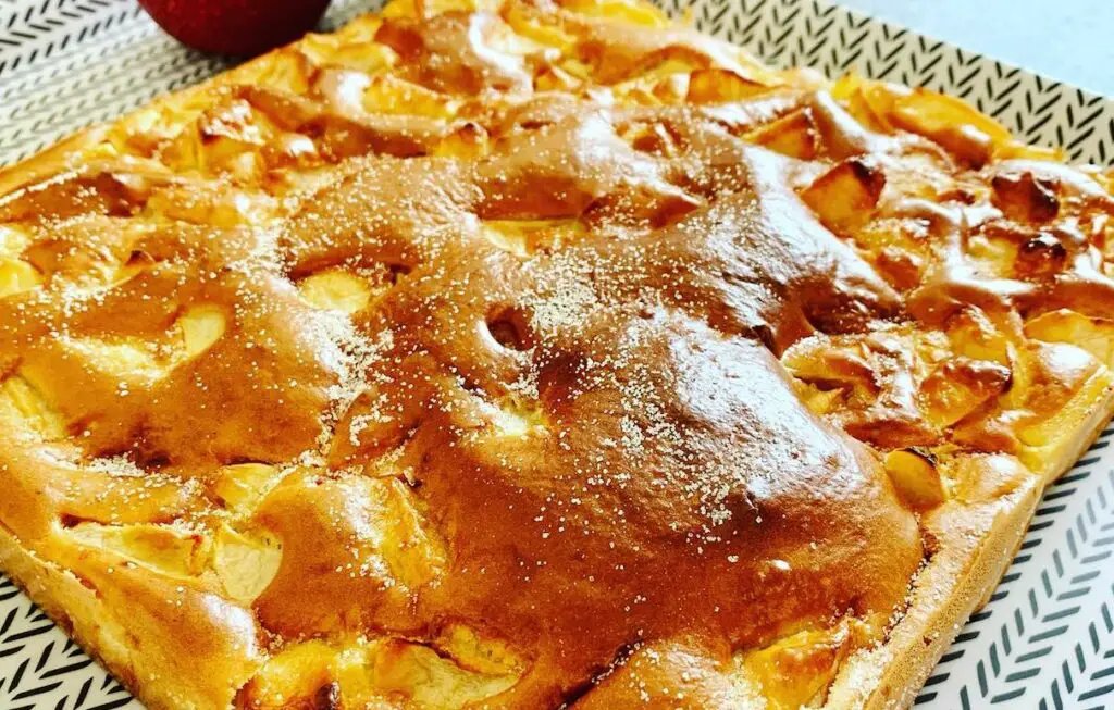 Gâteau aux pommes et sucre vanillé au Thermomix