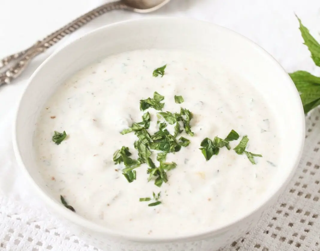 Sauce au yaourt et menthe poivrée au Thermomix