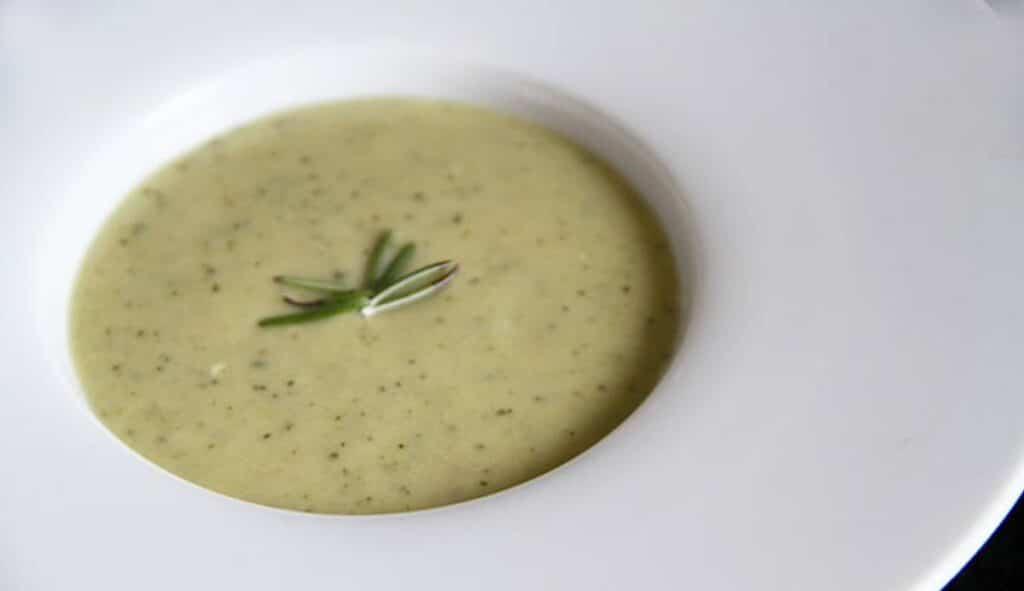 Crème de courgettes aux pois chiches au Thermomi