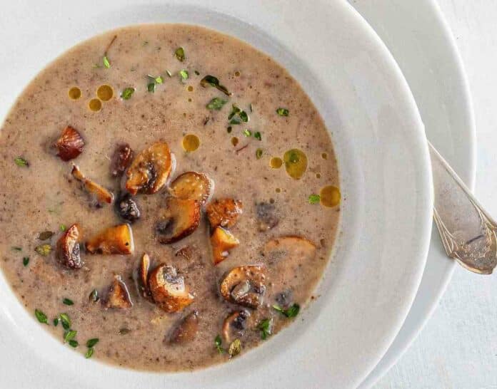 Crème de champignons et châtaignes grillées au Thermomix