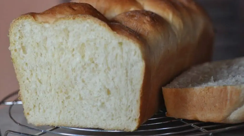Pain brioché au yaourt et miel au Thermomix