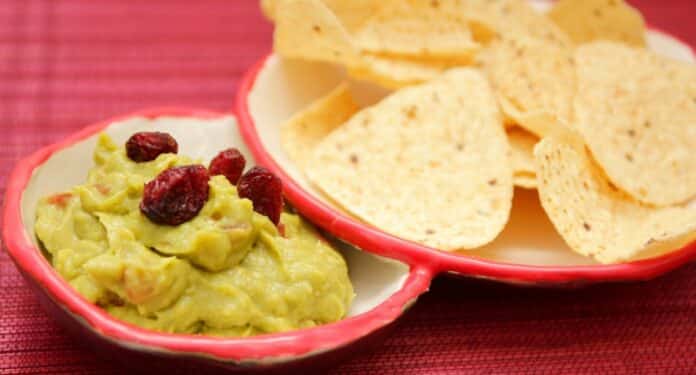 Trempette à l'avocat, mangue et aux canneberges au Thermomix