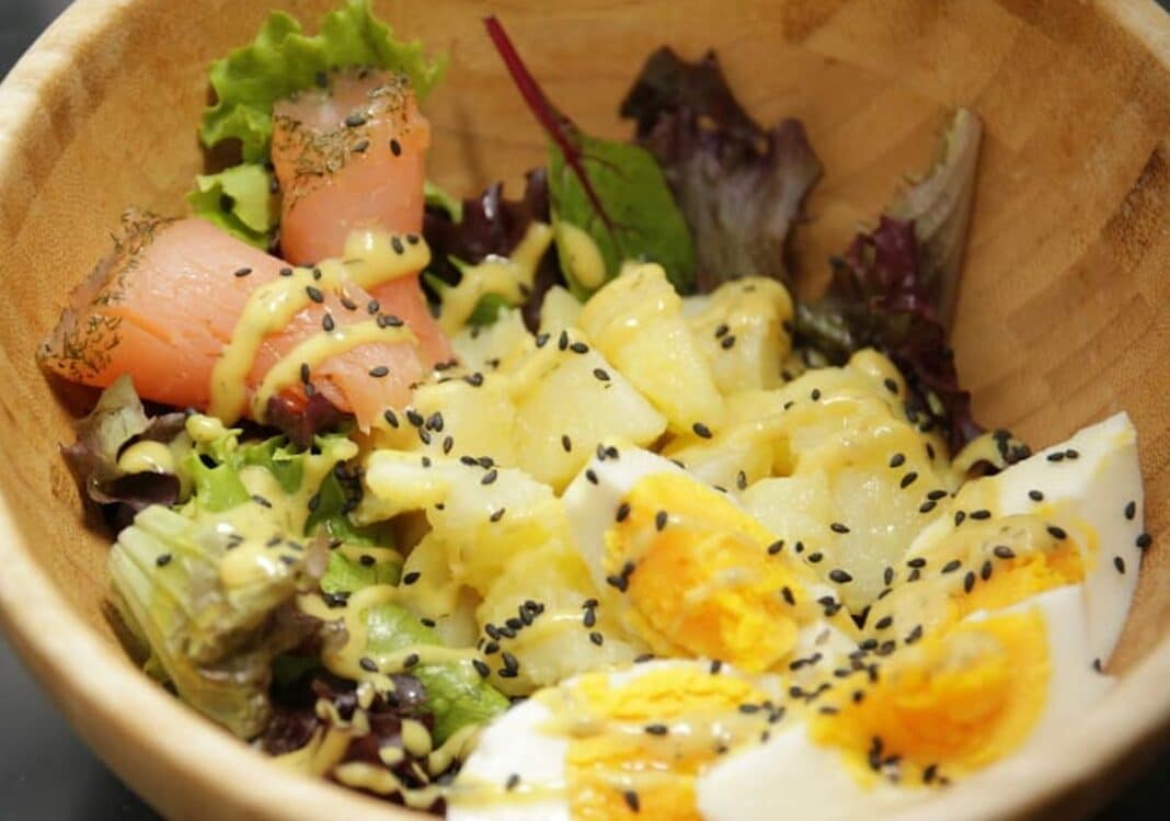 Salade Nordique Pomme De Terre-saumon Salade Nordique De Pommes De Terre Aux Harengs 31 Salade de pommes de terre et saumon fumé avec sauce nordique au Thermomix