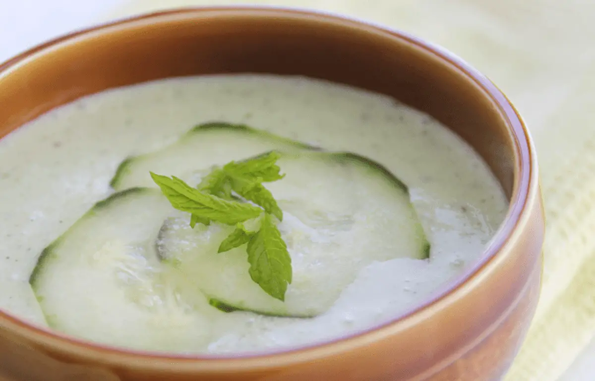 Soupe froide de concombre et lait de coco au Thermomix
