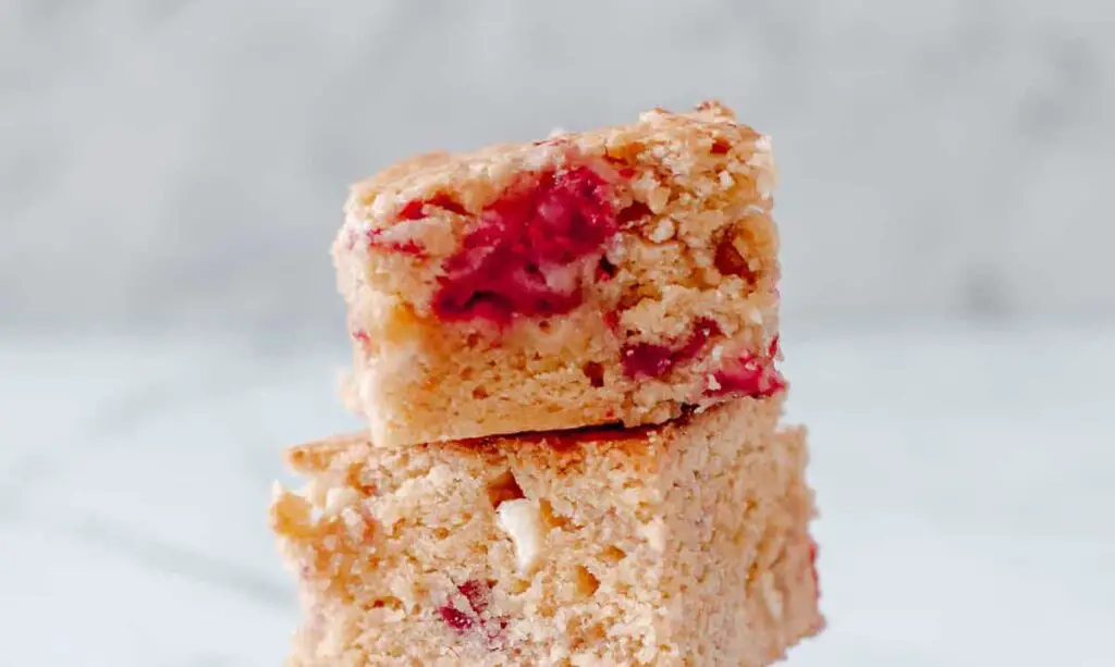 Blondies au Chocolat blanc et Framboise au Thermomix