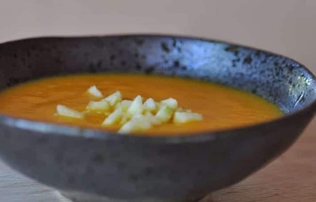 Crème de potiron aux morceaux de pomme au Thermomix