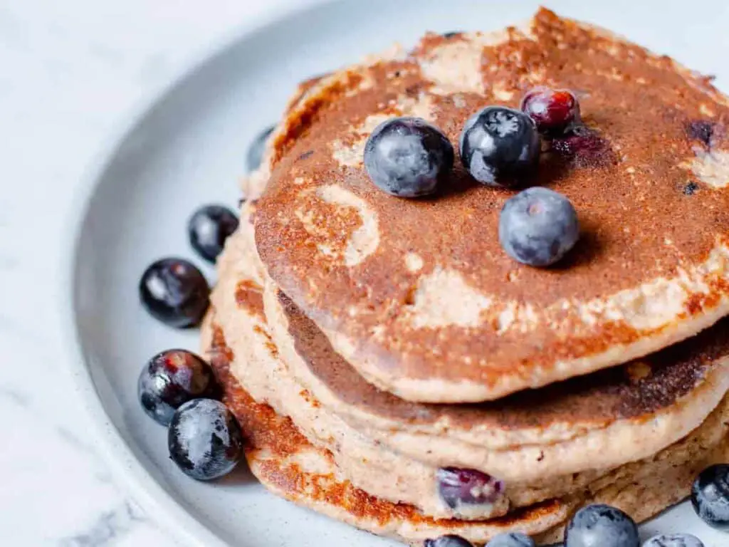 Crêpes Végétaliennes aux myrtilles et à la Banane au Thermomix