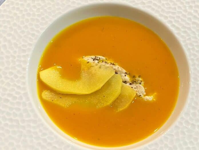 Soupe de potimarron-pomme et poitrine de poulet au Thermomix