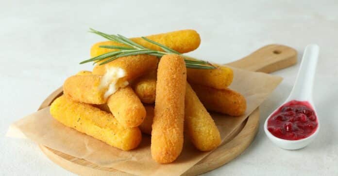 Bâtonnets de mozzarella frits : Une recette délicieuse et gourmande !