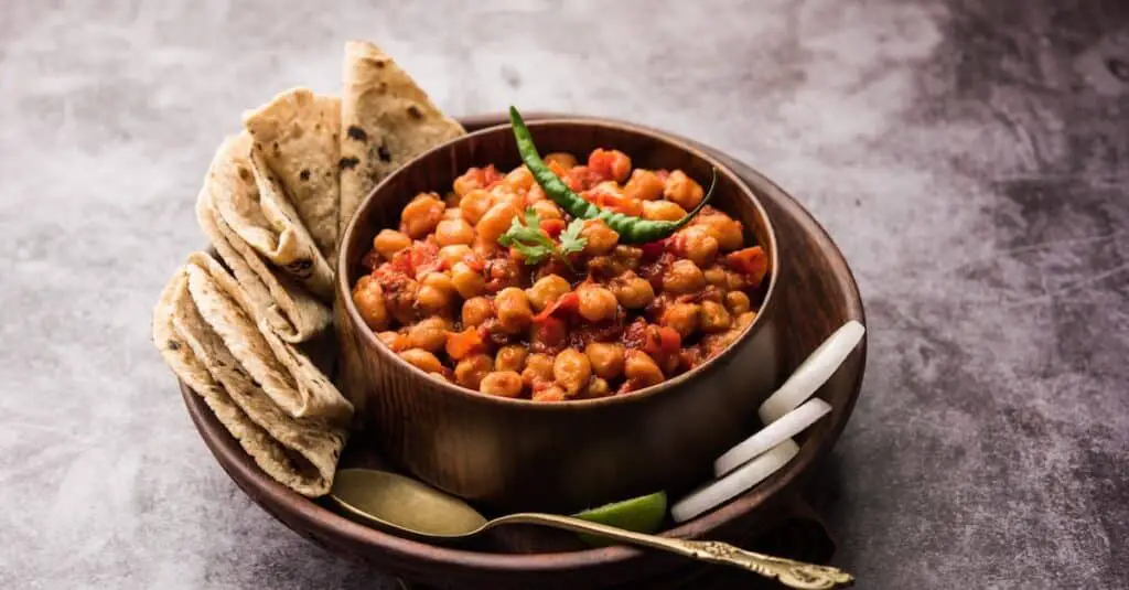 Curry de pois chiches pimenté : Une recette riche en saveurs !