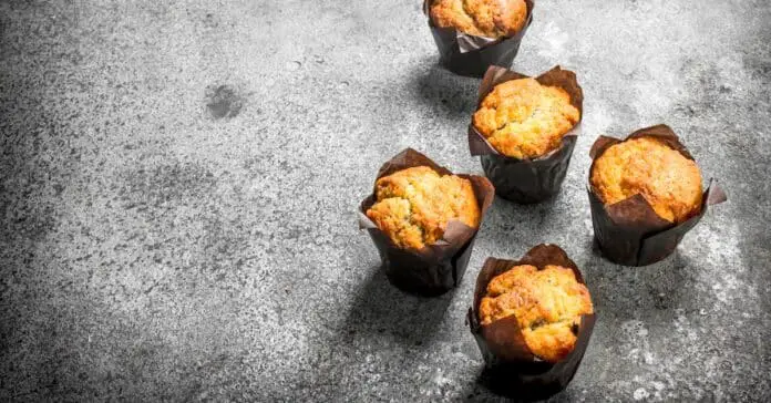 Muffins allégés à la banane amande et noix : Gourmands et Légers !