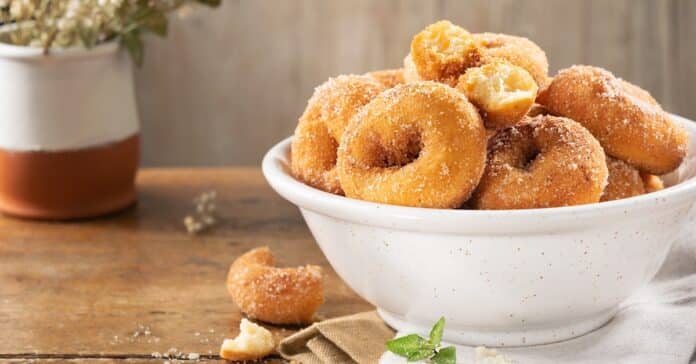 Rosquillas de Pâques : De délicieux beignets à l'anis !