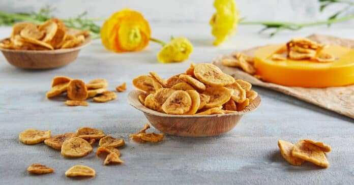Chips de banane salées : Croustillantes et exotiques