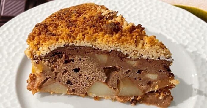 Gâteau poire-chocolat façon crumble au Thermomix : la recette qui va vous faire fondre de plaisir