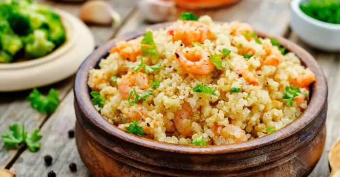 Risotto de quinoa aux crevettes : Un explosion de saveurs
