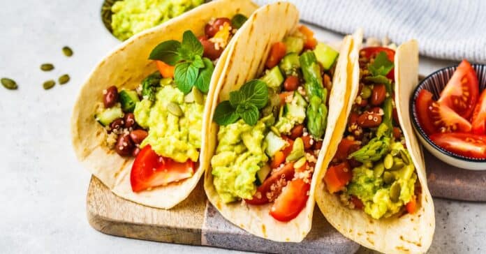 Tacos vegan au quinoa haricots et guacamole : Un festival de saveurs