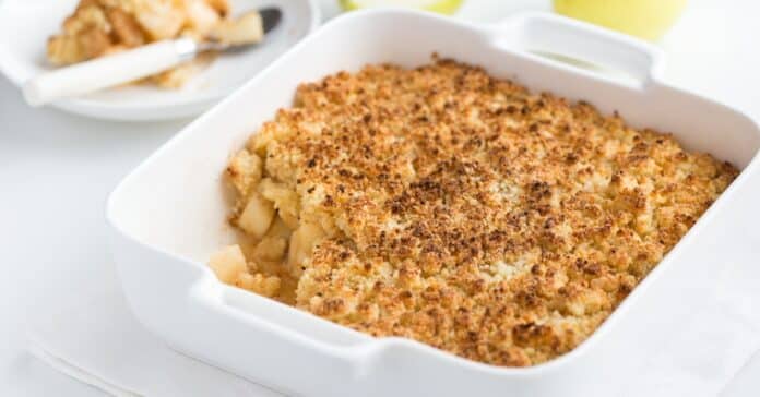 Crumble aux pommes maison : une gourmandise irrésistible à dévorer