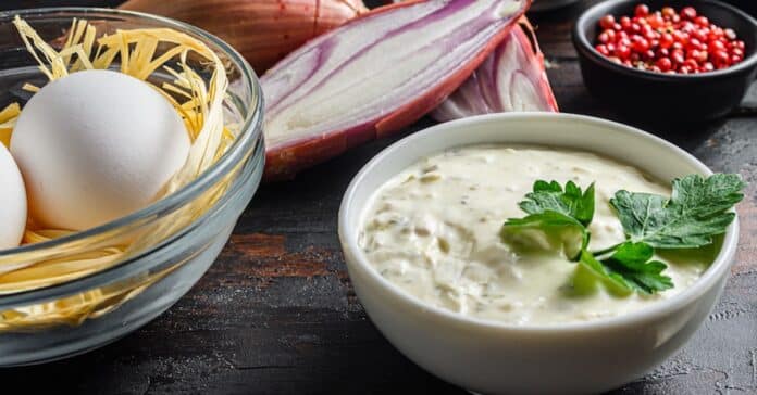 Sauce gribiche au Thermomix : La touche gourmande qui sublime vos plats