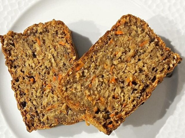 Carrot-Banana Cake au Thermomix : Un dessert moelleux et plein de saveurs