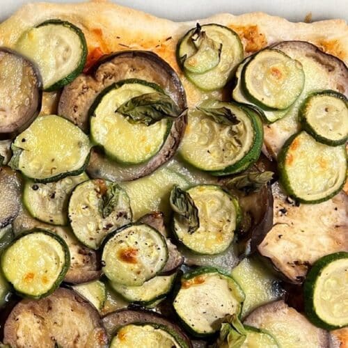 Pizza à l’épeautre courgettes et aubergines au Thermomix : Un festin de saveurs végétales