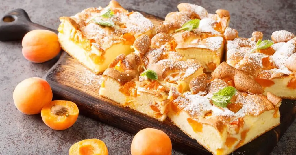 Clafoutis aux Abricots au Thermomix : Fruité et Fondant