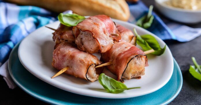 Thon Rôti enrobés de Tranches de Bacon : Une Fusion Gourmande