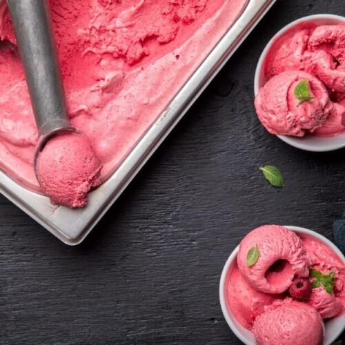 Crème Glacée aux Framboises au Thermomix : Douceur Fruitée