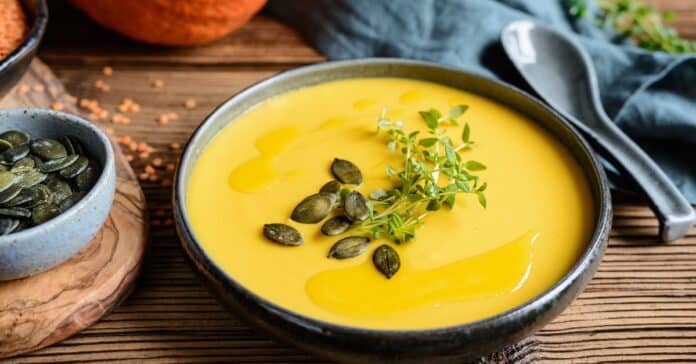 Soupe de Lentilles Rouges et Potiron au Thermomix : Vegan et Crémeuse