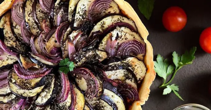 Tarte fine à l’aubergine oignon rouge et parmesan au Thermomix : Une Explosion de Saveurs