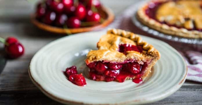 Tourte aux Cerises au Thermomix : Une Explosion de Douceurs en Croûte