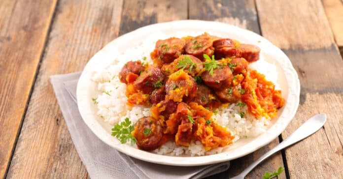 Rougail de Saucisse au Riz au Thermomix : Saveurs Réunionnaises Authentiques