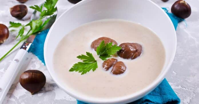 Velouté aux Marrons au Thermomix : Chaleur et Gourmandise en Un Bol