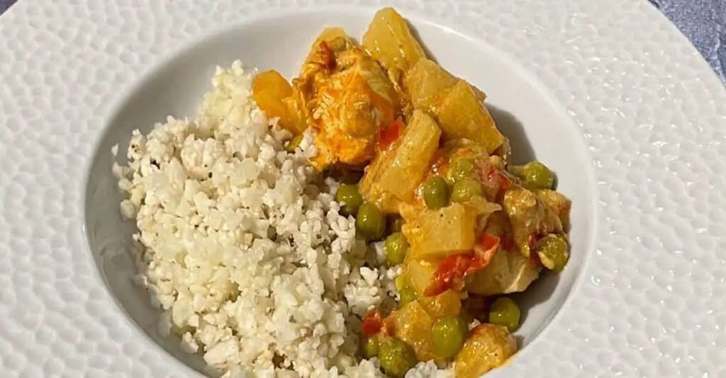 Curry de dinde et couscous de chou-fleur au thermomix : Saveurs Exotiques