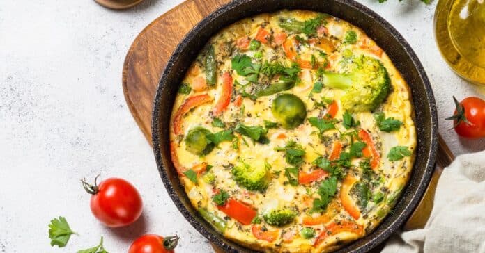 Frittata Choux de Bruxelles Haricots Verts Brocoli au Thermomix :  Un Délice Sain Au Four