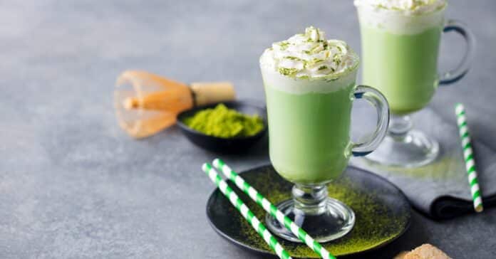 Latte au Thé Vert Matcha au Thermomix : L'Élixir de Sérénité