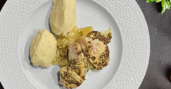 Poulet grillé au miel moutarde avec purée chou-fleur au Thermomix : Un Délice Savoureux