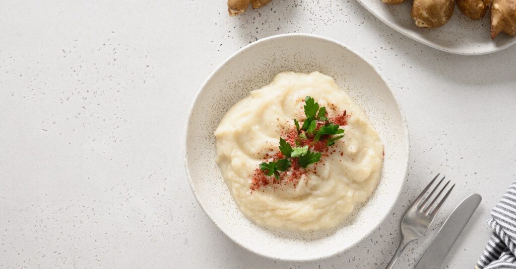 Purée de Topinambour Crémeuse au Thermomix : Élevez votre Expérience Culinaire avec cette Douceur