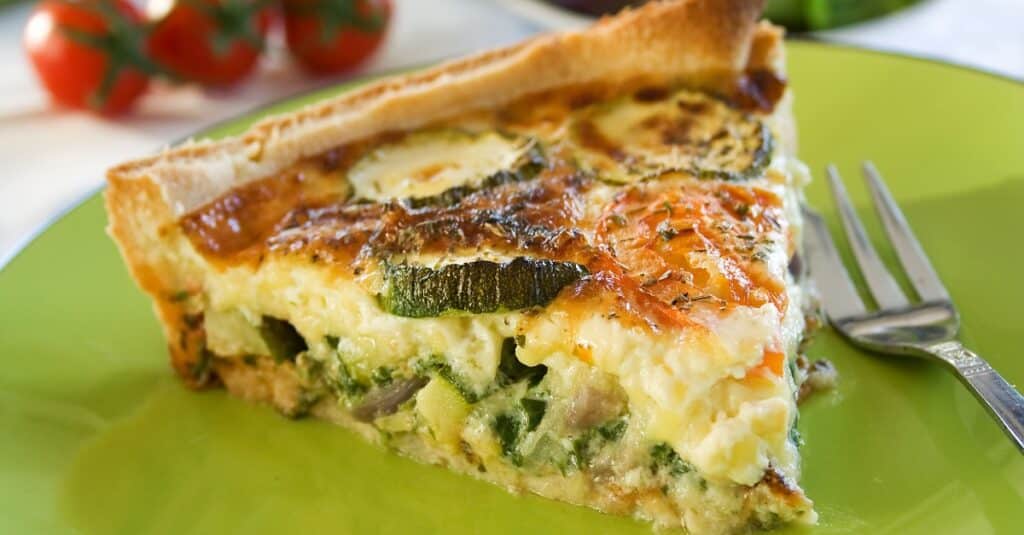 Quiche Courgettes et Poireaux au Thermomix : Une Explosion de Saveurs Printanières en Chaque Part