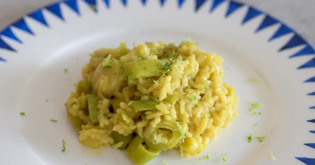 Risotto Végétarien aux Poireaux et Citron au Thermomix : Une Explosion de Fraîcheur et de Saveurs