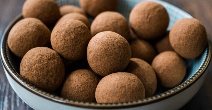 Truffes Chocolat Saveur Tiramisu au Thermomix : Des Bouchées Divines pour les Amateurs de Chocolat