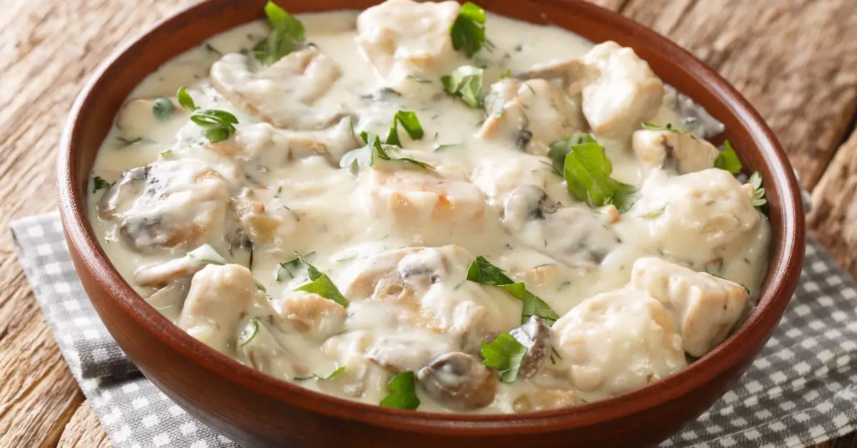 Fricassée de Poulet Champignons à la Sauce au Thermomix