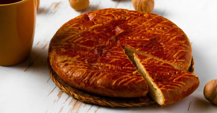 Gâteau Basque au Thermomix : Une délicieuse gourmandise à la crème pâtissière à l'amande