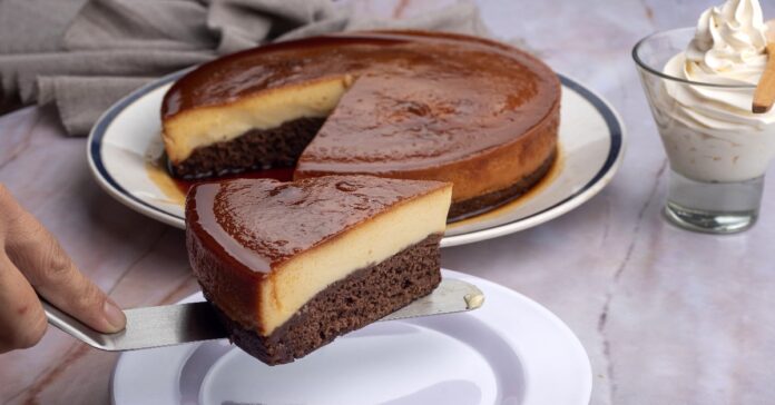Gâteau Éponge Chocolat Vanille au Thermomix : Une Fusion Divine de Saveurs