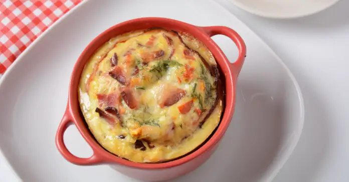 Délice Savoureux : Omelette en Cocotte au Lardons et Parmesan au Thermomix